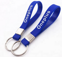 llaveros de silicona azul personalizados