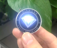 pins personalizados con luz LED